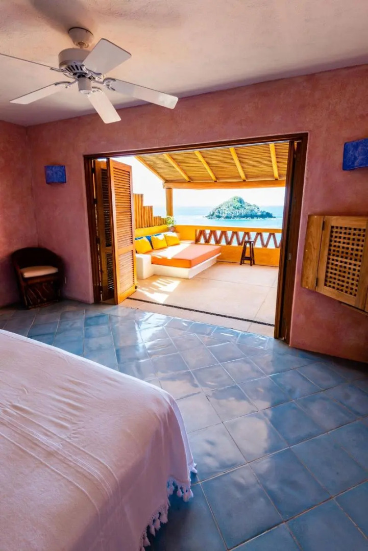 Bungalows & Casitas de las Flores in Careyes