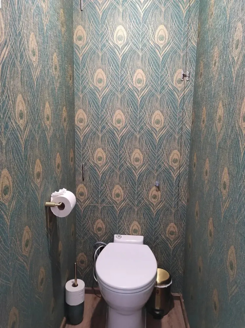 Un Moment Suspendu Pour Couple : Houseboat « Trampoline sur Leau »