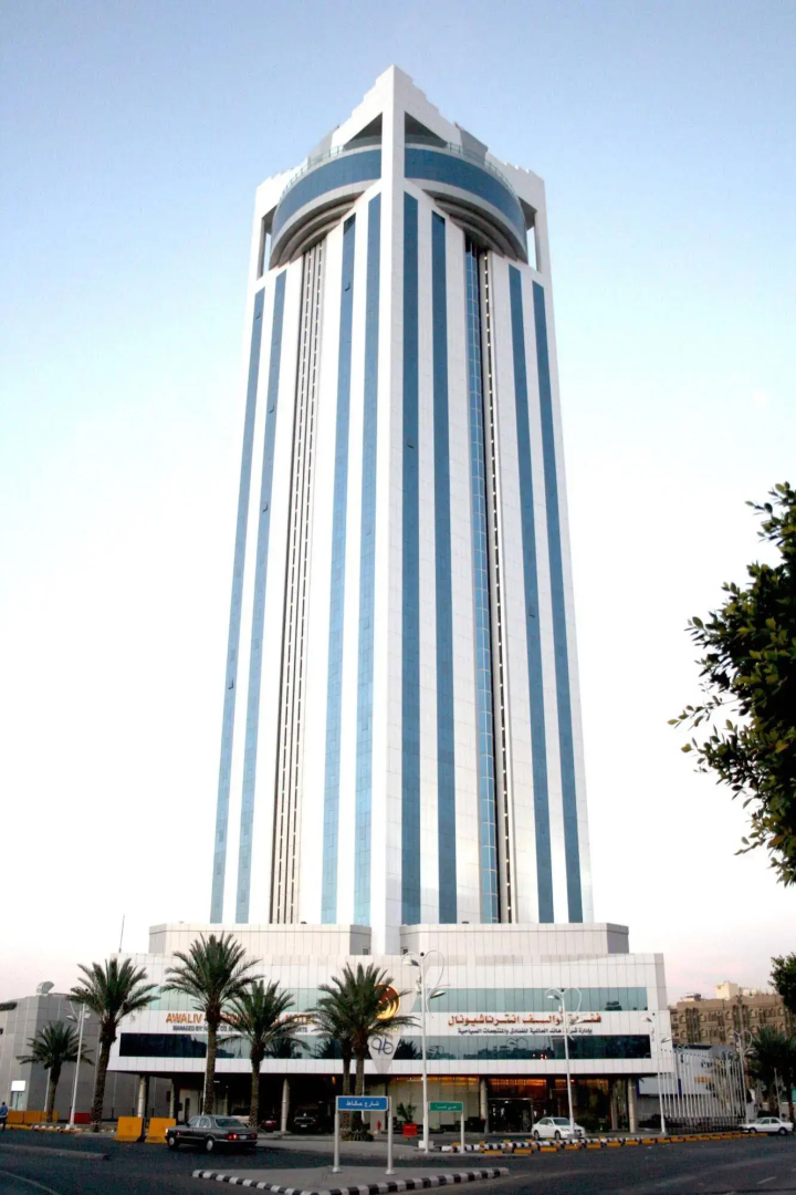 Awaliv Hotel