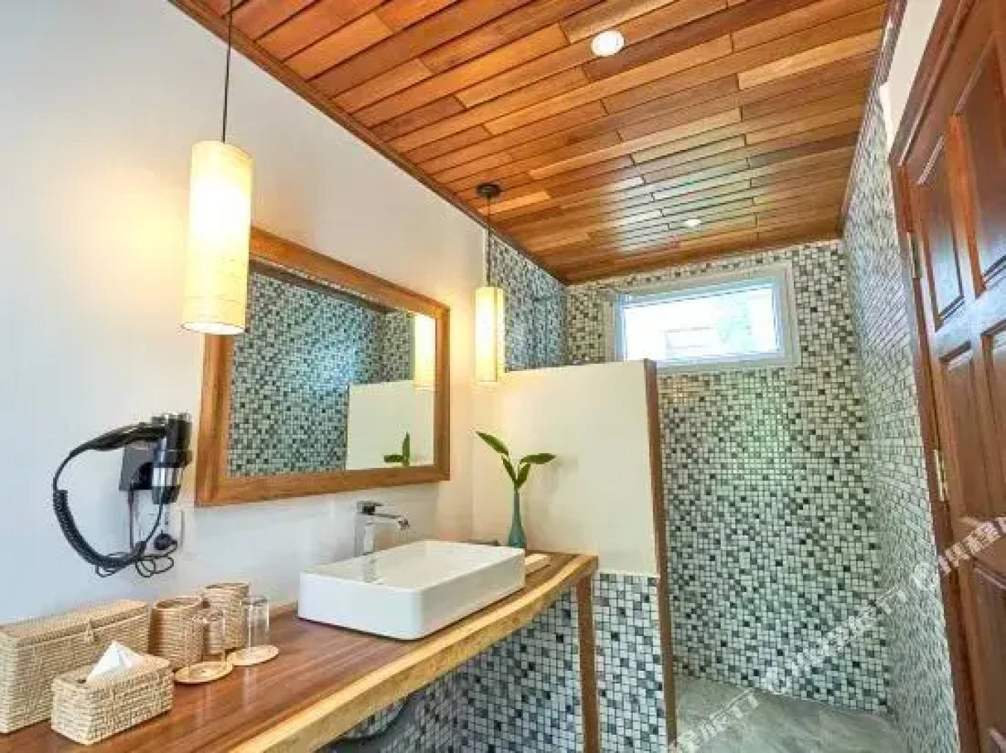 La passion by Achariyak