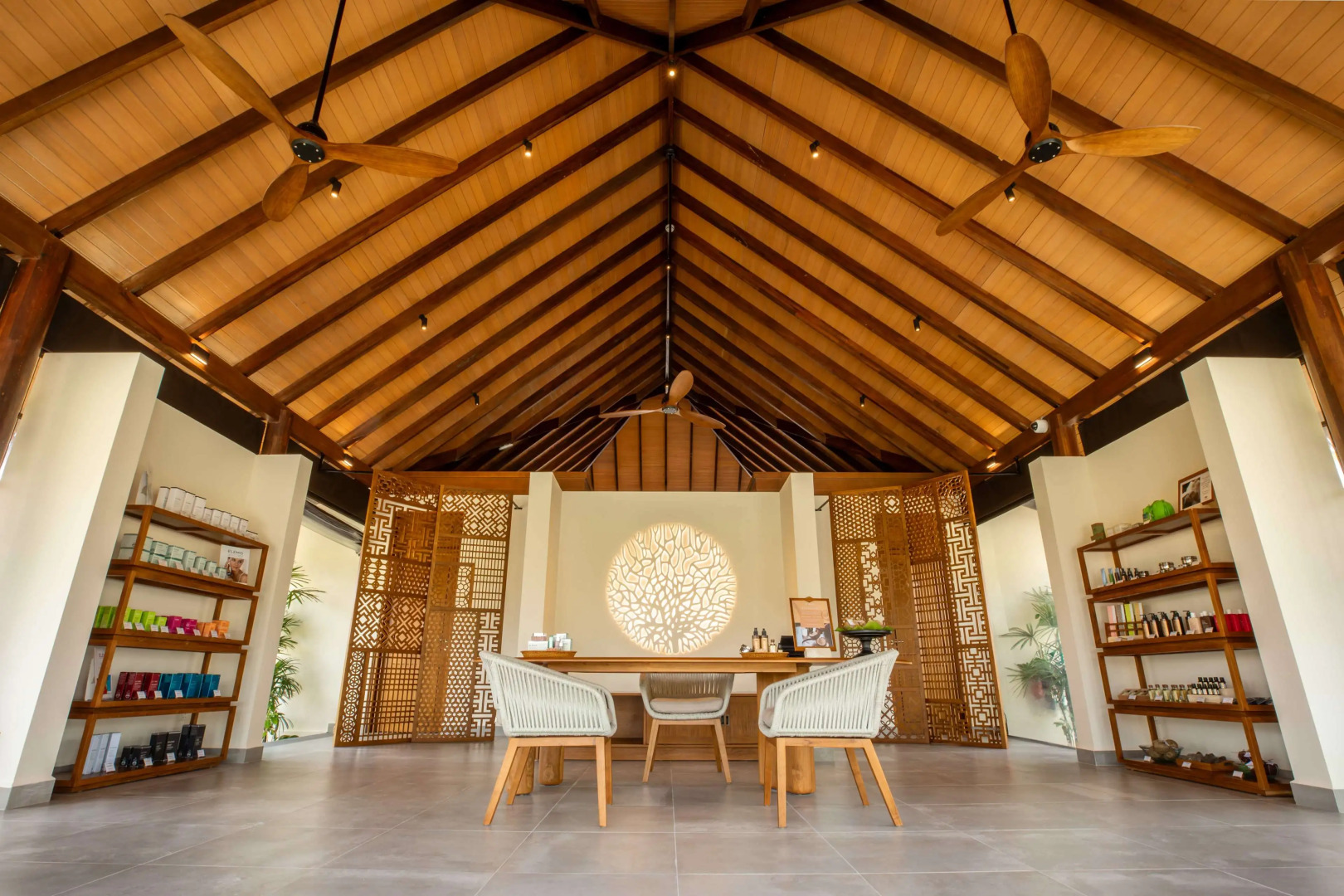 Курорт Melia Whale Lagoon Maldives   