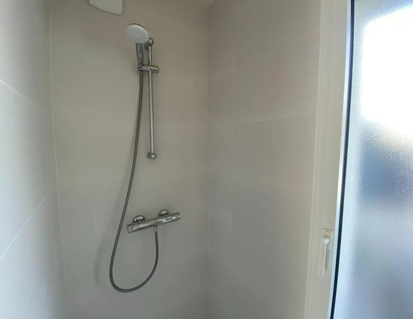 Charming Independent Apartment in Belz