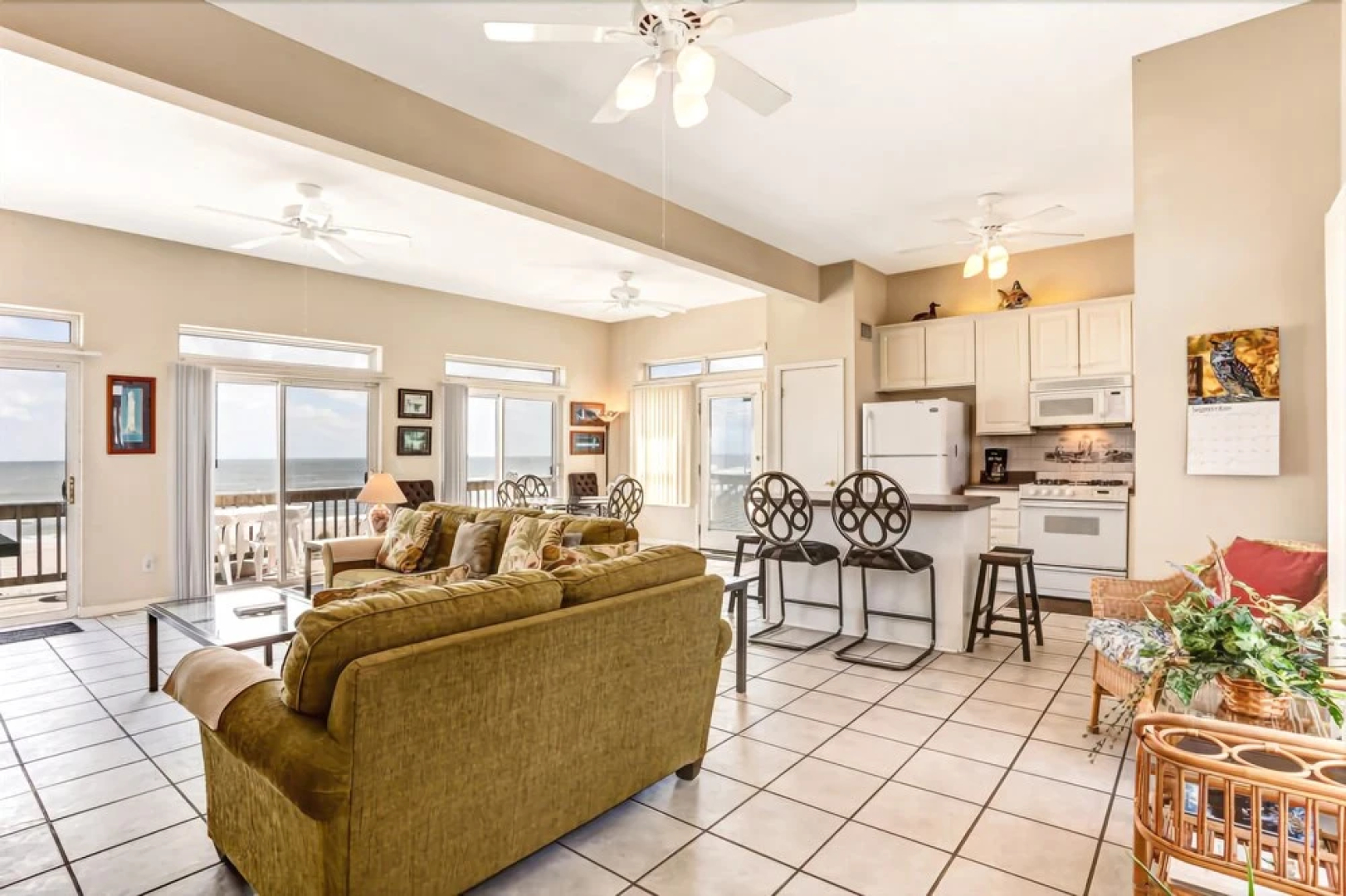 812 S. Fletcher - 3 Br Cottage