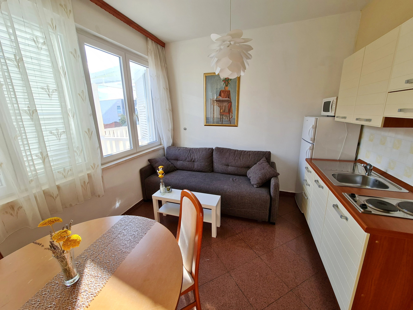 Apartments Damjanka