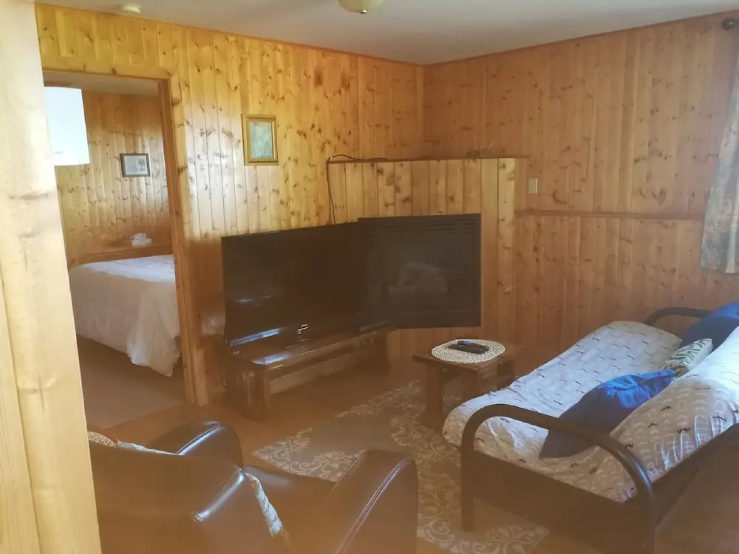 Knotty Pine Cottages