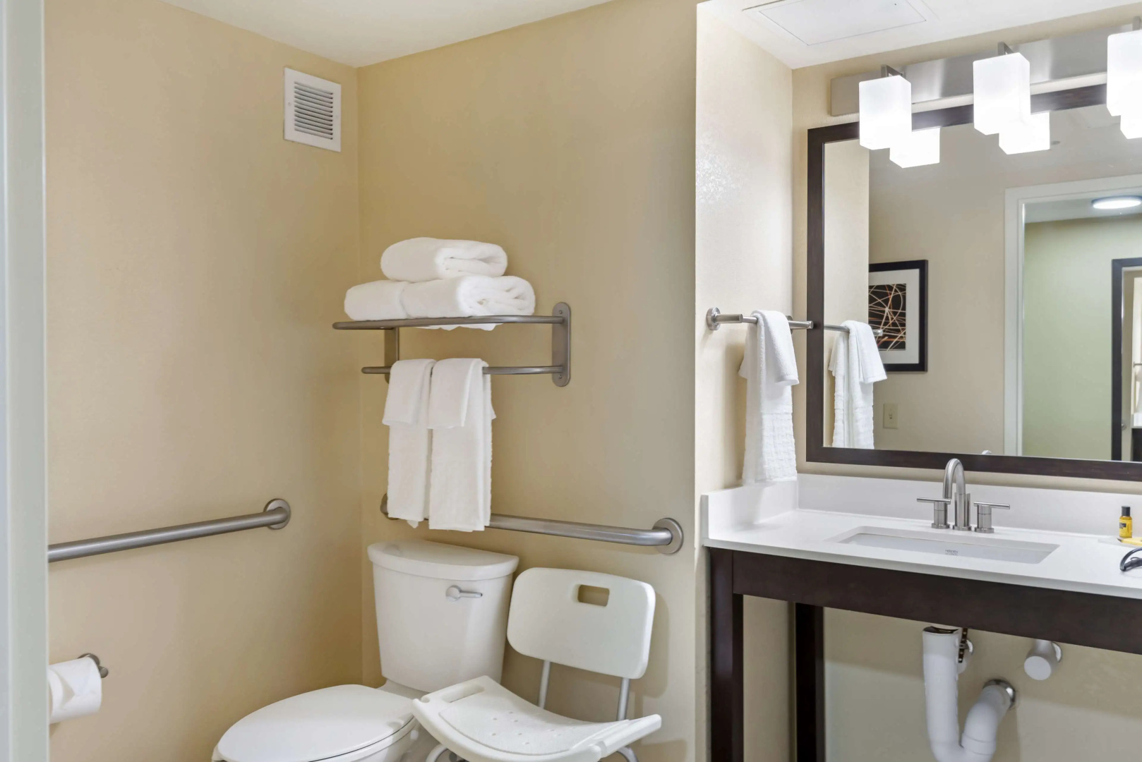 Best Western Plus Thornburg Inn & Suites