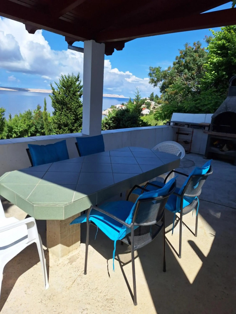 Villa Vesna, 70m from beach