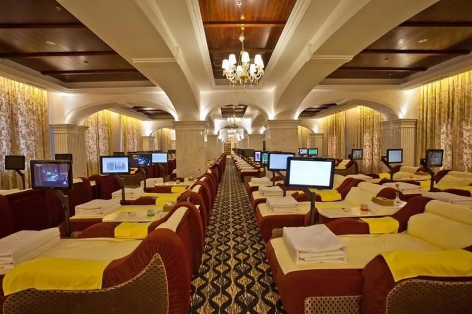 Bihu Hotspring Resort