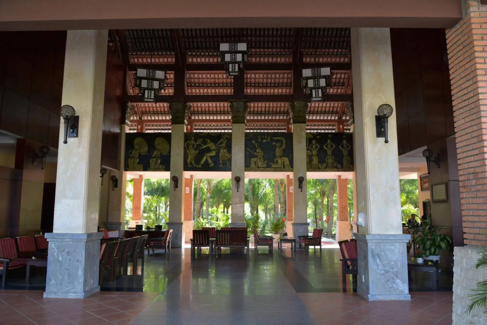 Sea Lion Beach Resort & Spa