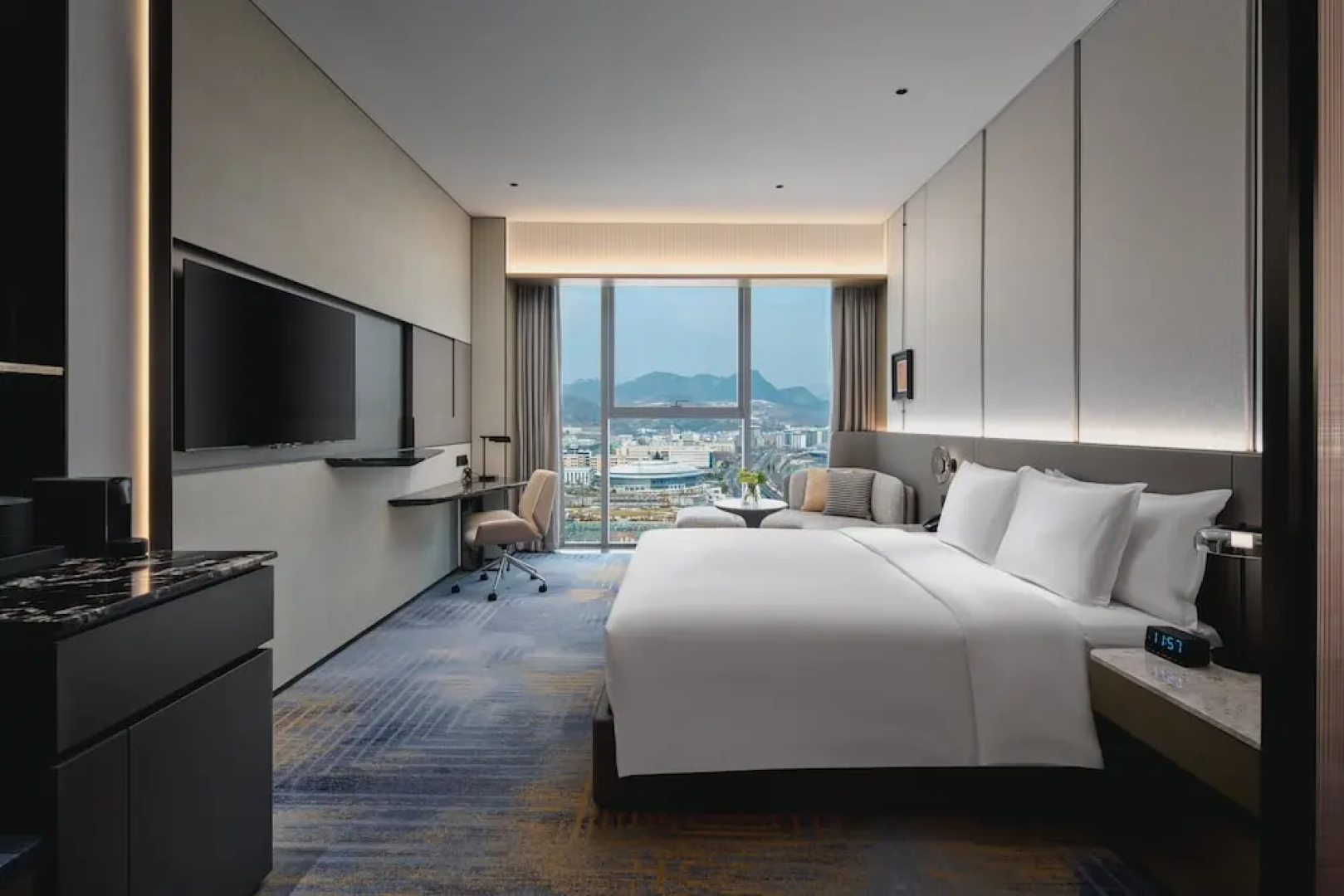 Crowne Plaza Shangluo by IHG