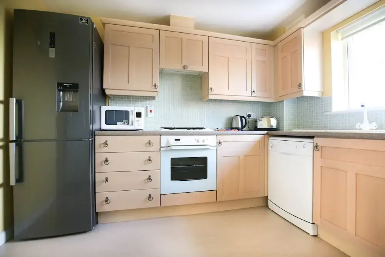 Week2Week Stunning 2 Bed Tynemouth Apartment