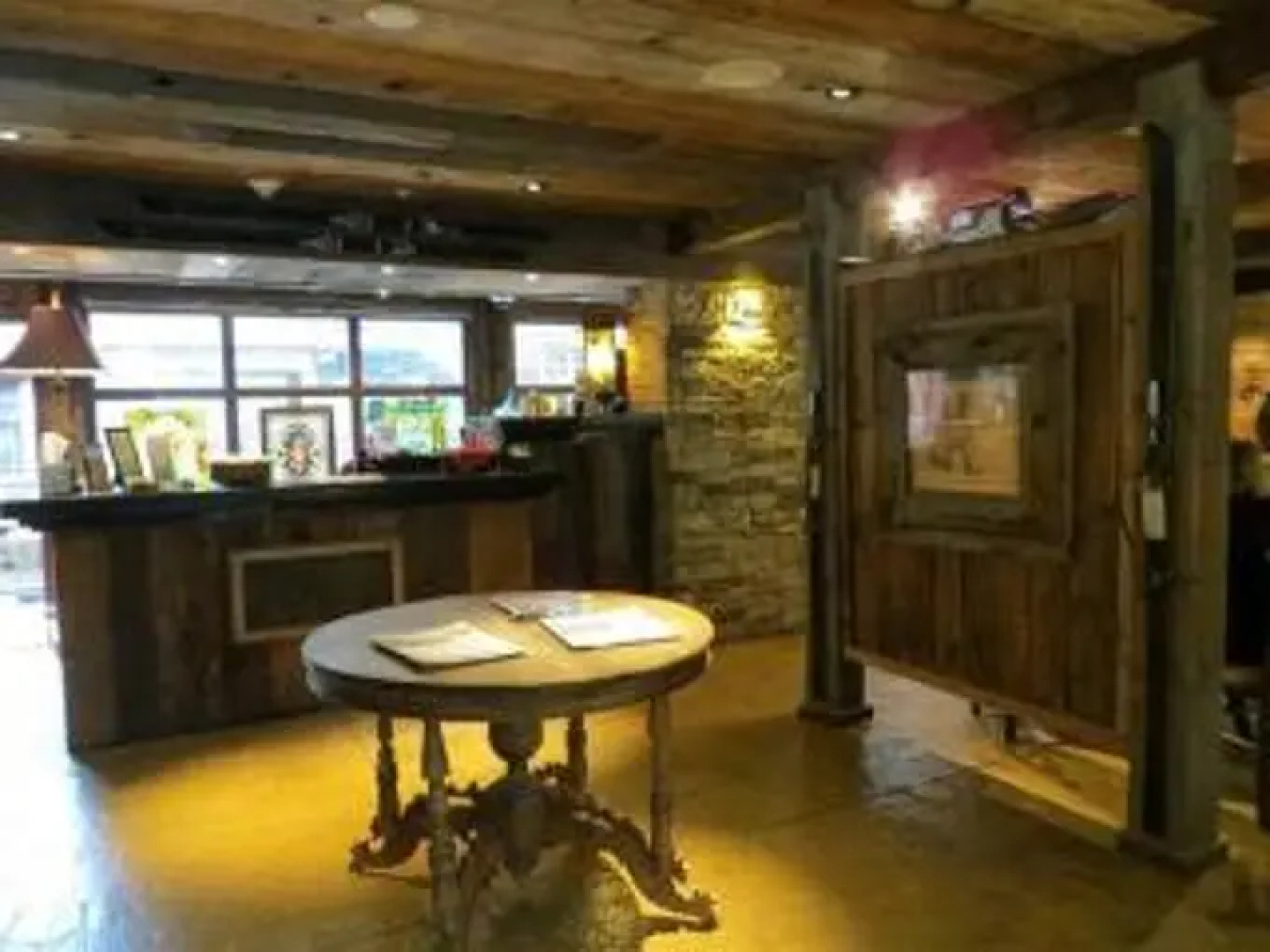 Annabelle Inn