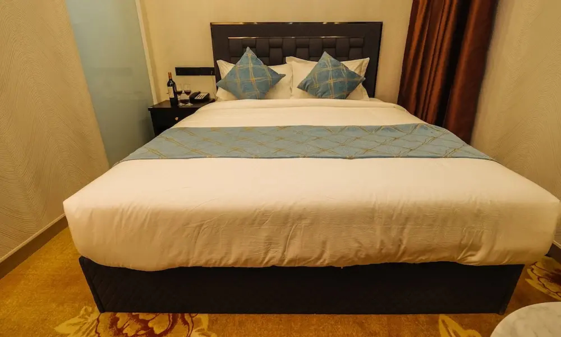 Diamond Hotel