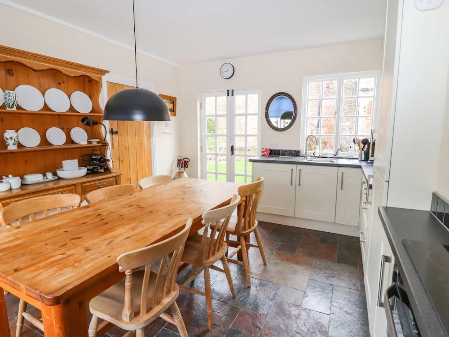 2 Rock Cottages, Chester