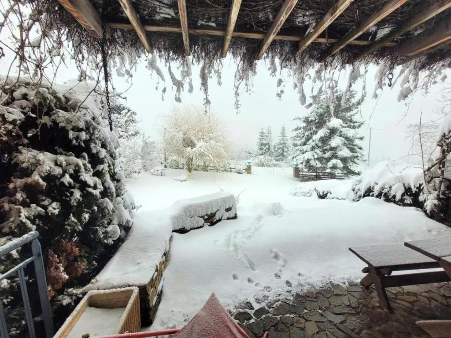 Chalet de 4 chambres avec jardin clos et wifi a Guillestre