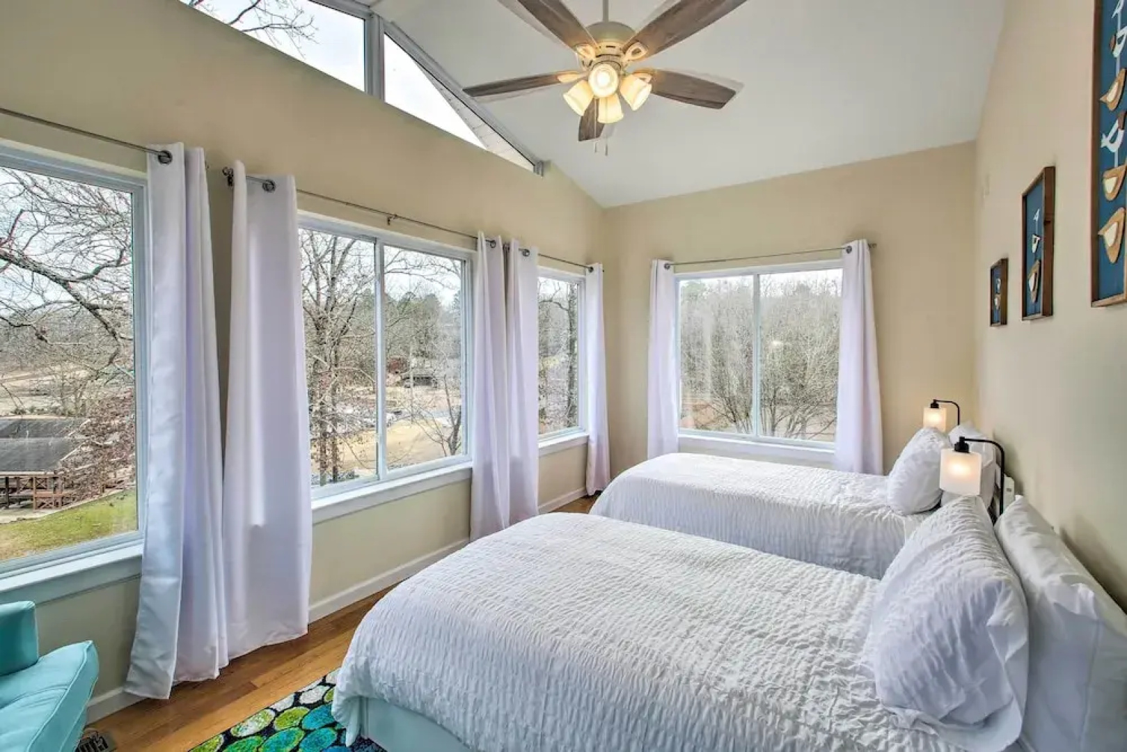 Lakefront Hot Springs Home w/ Deck & Boat Dock