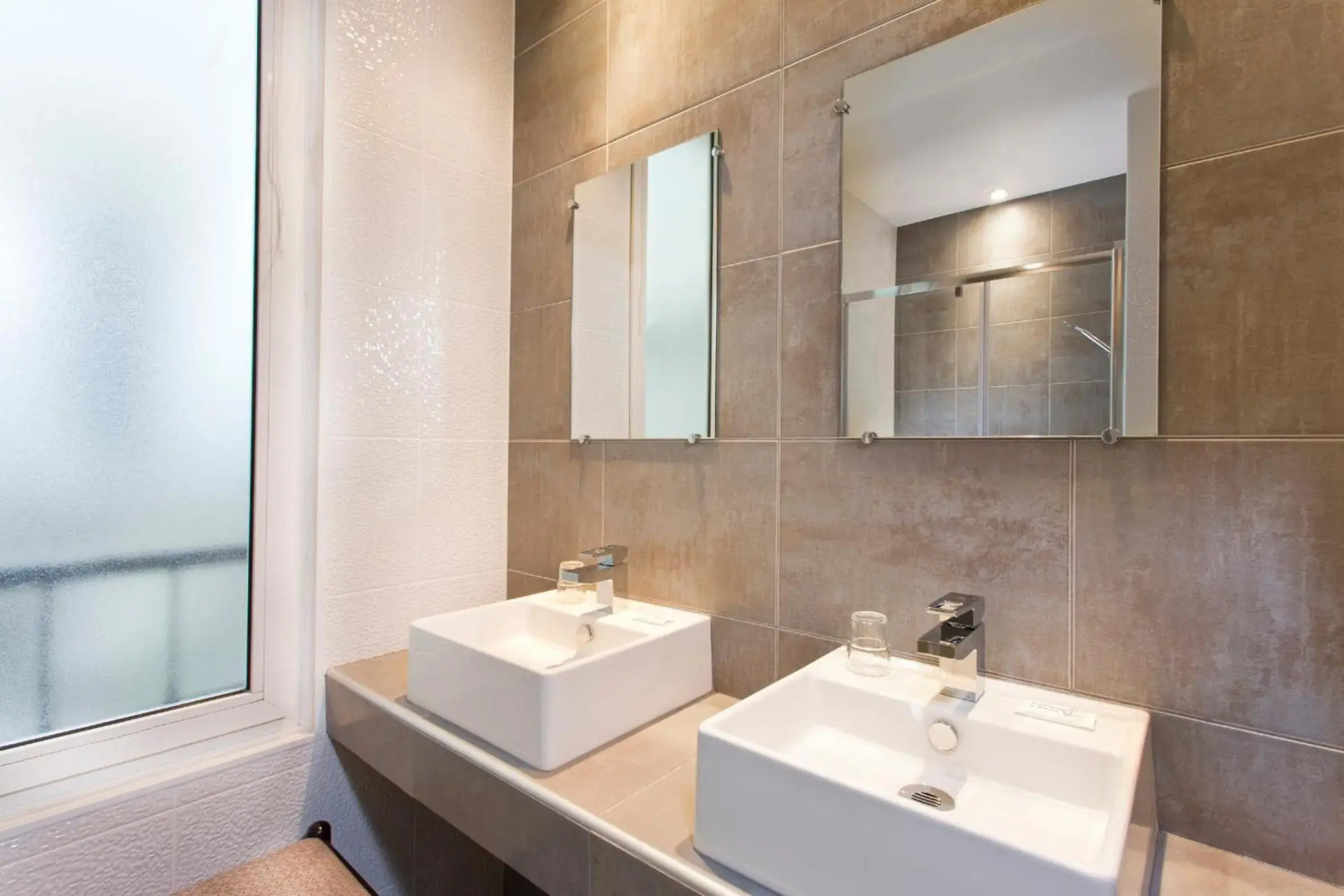 Hôtel des Pavillons