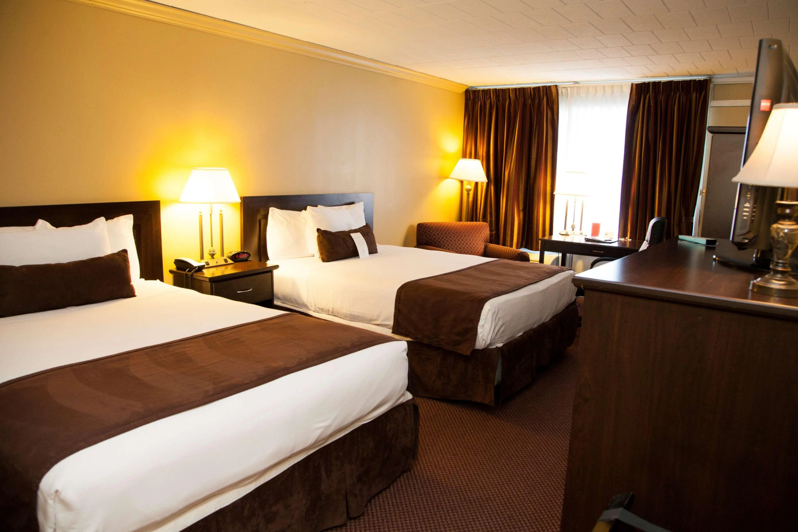 Genetti Hotel, SureStay Collection by Best Western