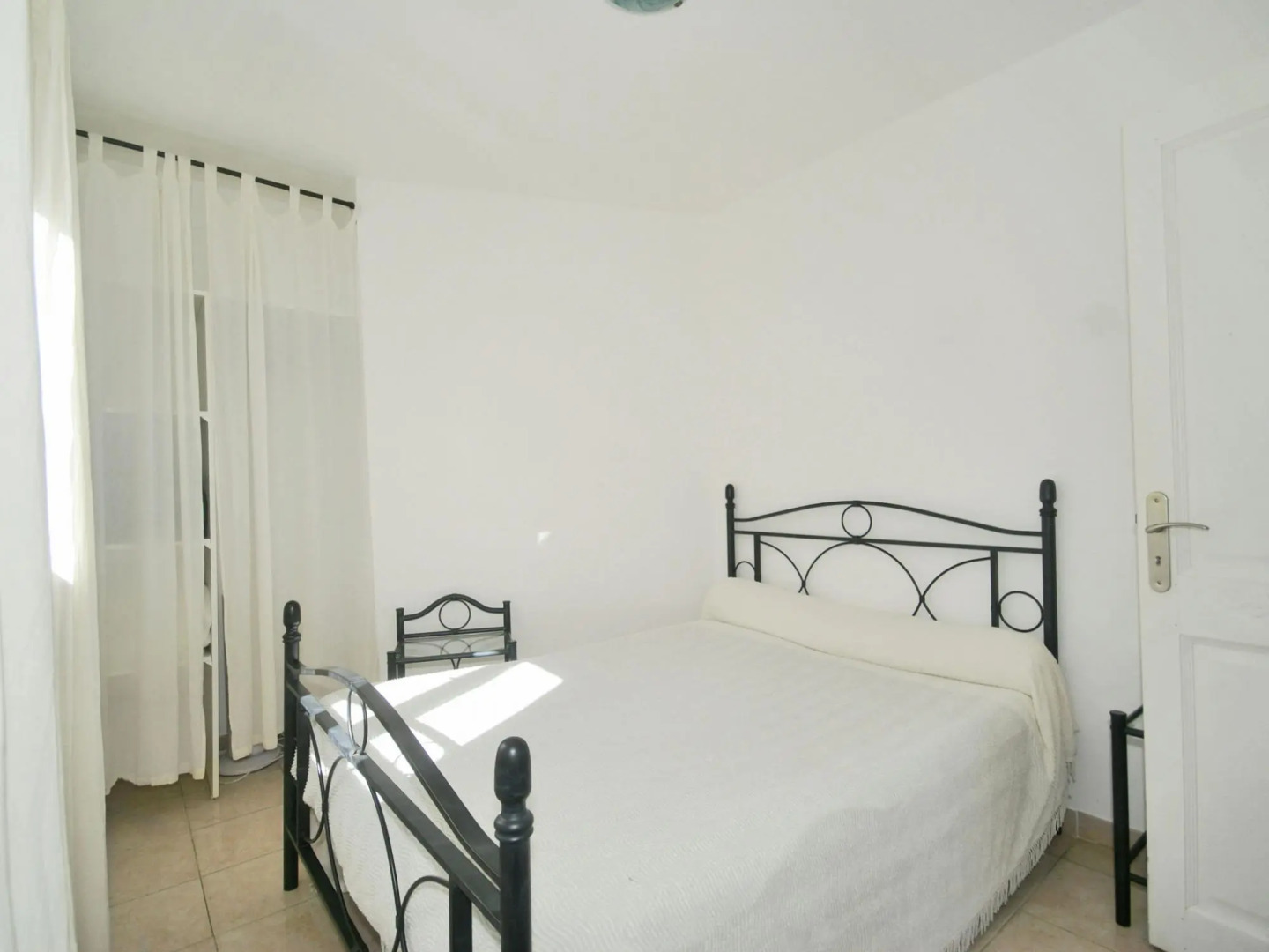 Attractive Villa in Moriani-Plage at Sea