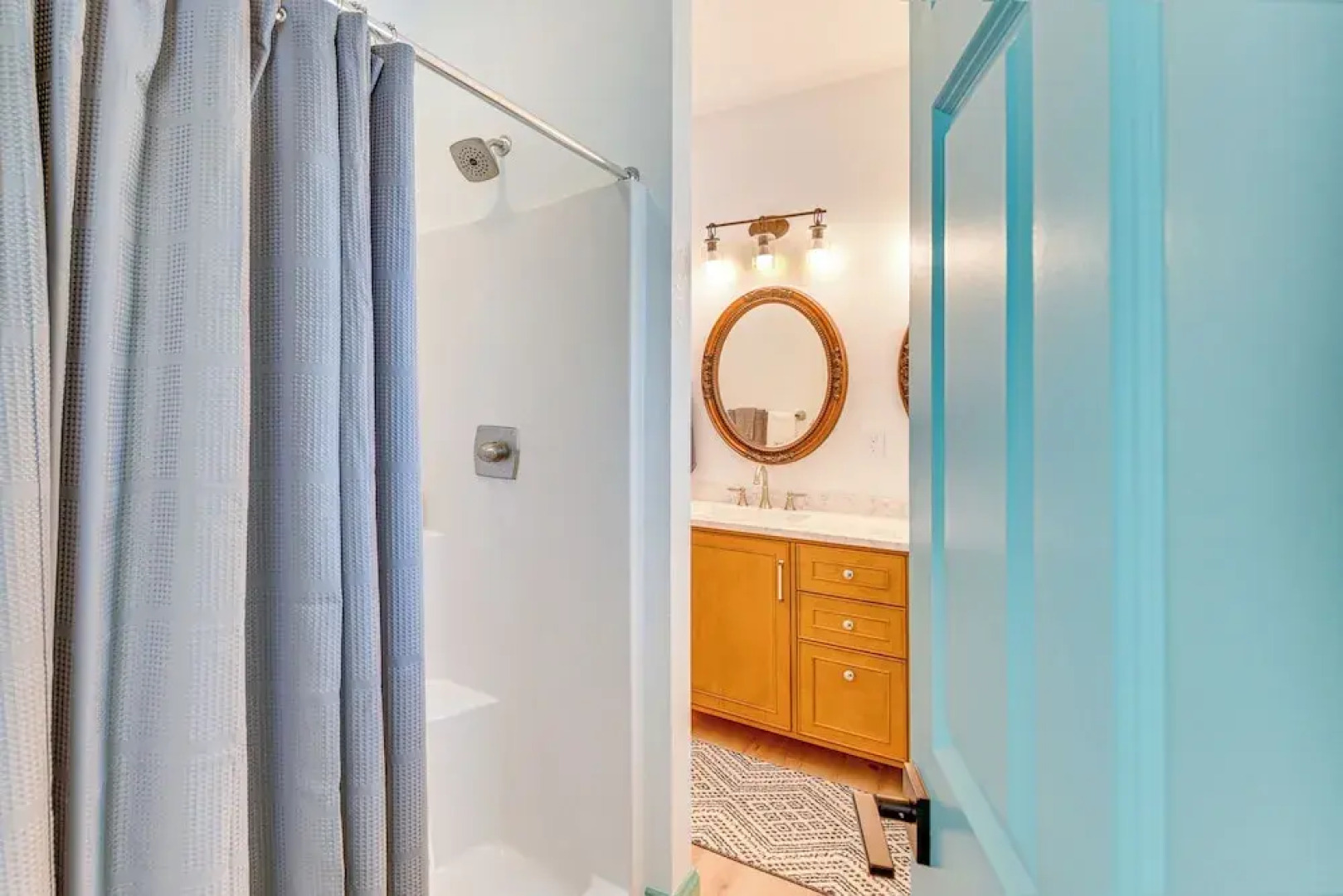 1 Mi to Dtwn Manteo: Dog-friendly Home w/ Deck