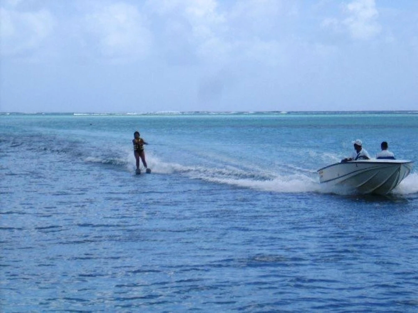 House With 3 Bedrooms in Trou-aux-biches, With Furnished Garden and Wi