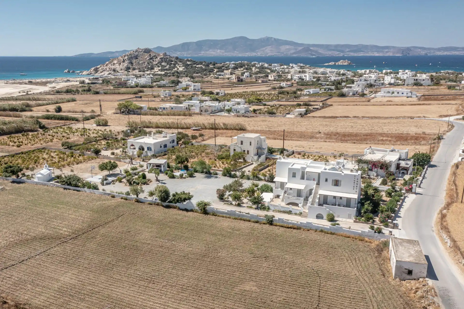 Zanneta Apartments & Suites