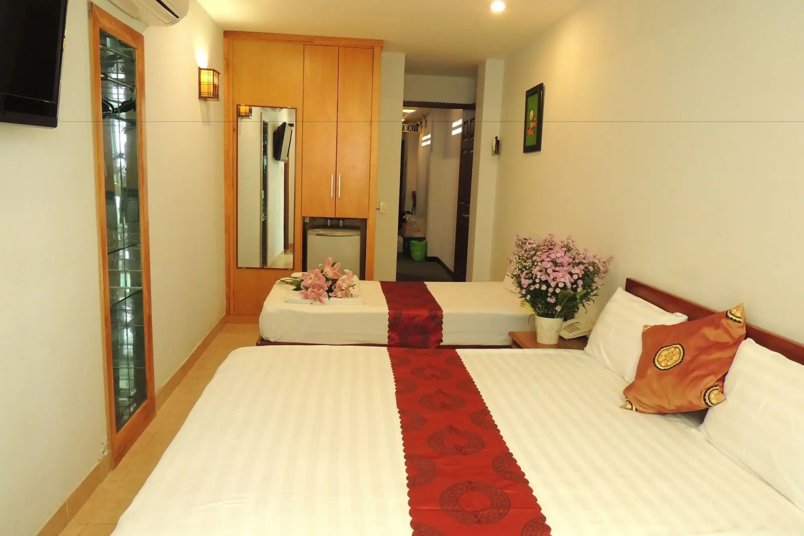 Sao Nam Hotel - Bui Vien Walking Street