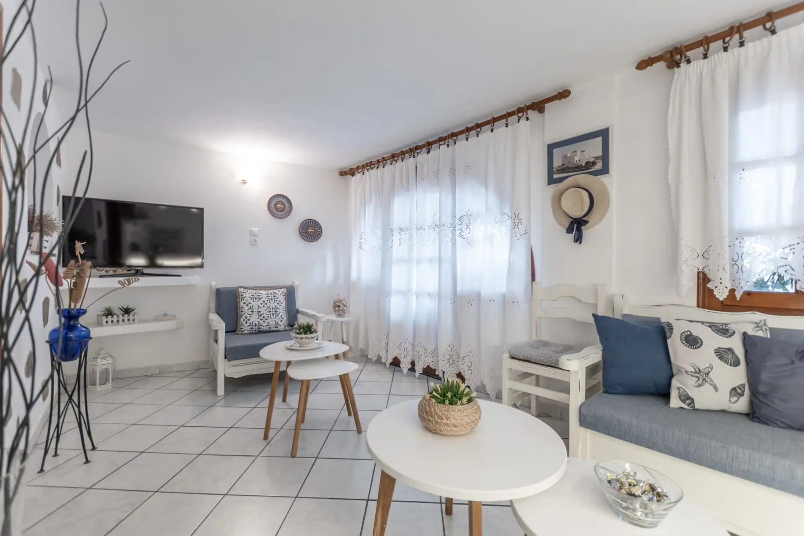 Zanneta Apartments & Suites