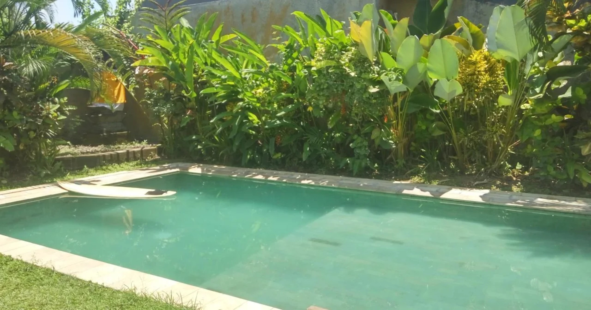 Berawa Beach Garden Hostel