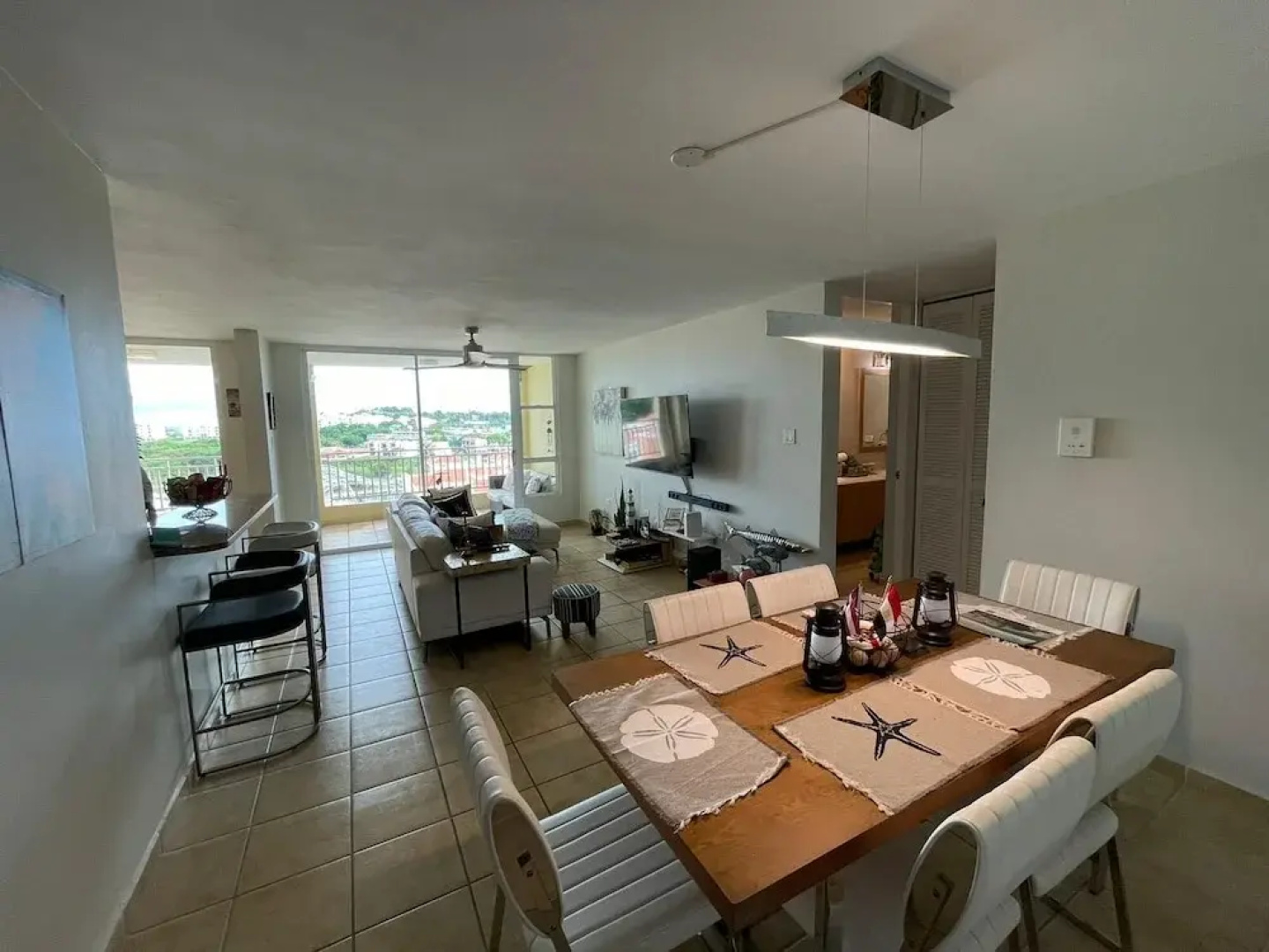 608 Ocean & Marina Views 3 Bed 2 Bath