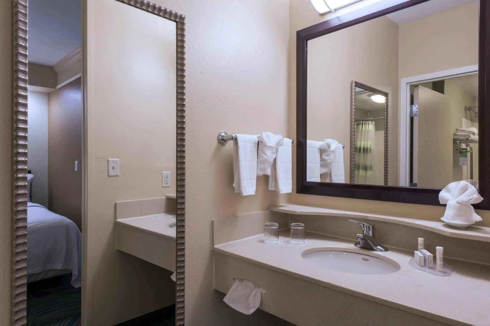 SpringHill Suites by Marriott Boston Devens Common Center