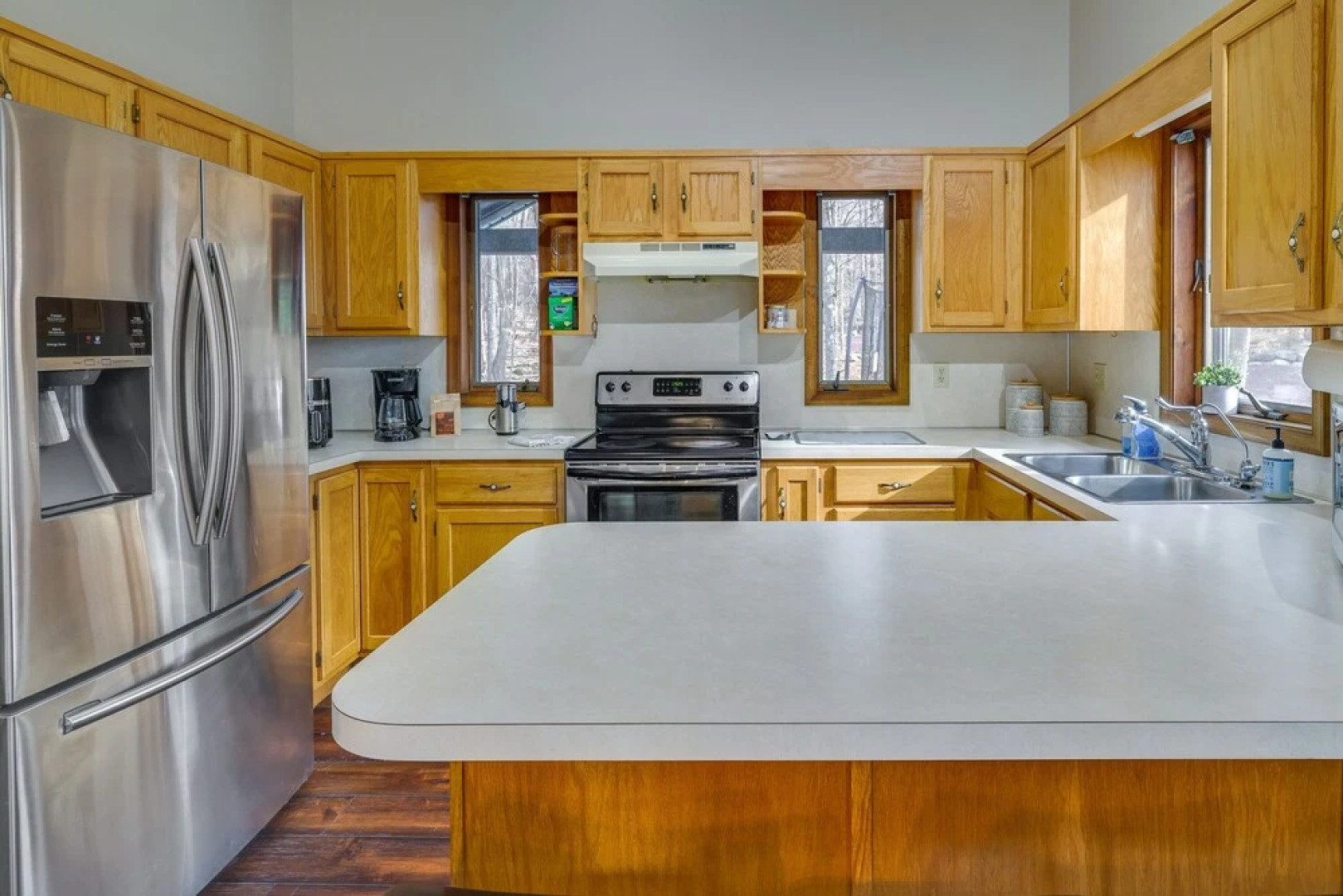 Lovely Poconos Cabin w/ Resort Amenities!