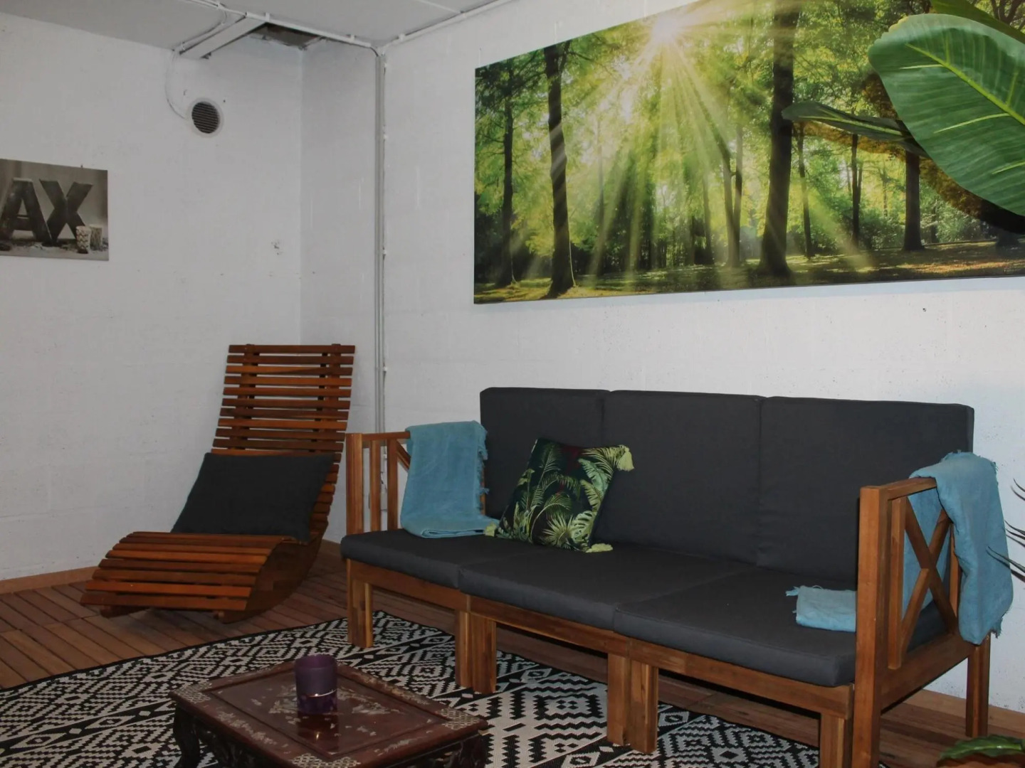 Luxury Holiday Home in Marchin With Wellness