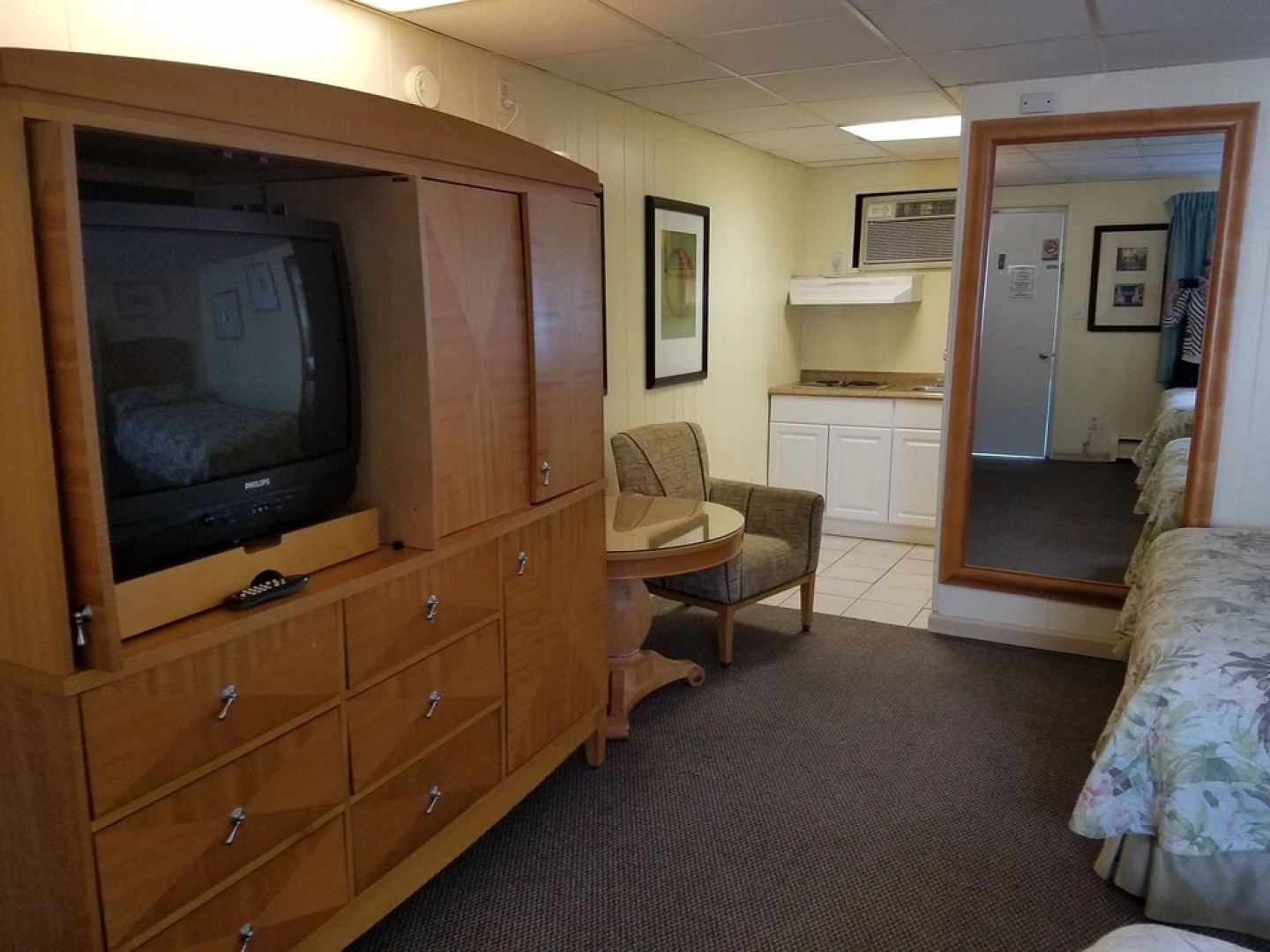 The Amethyst Beach Motel