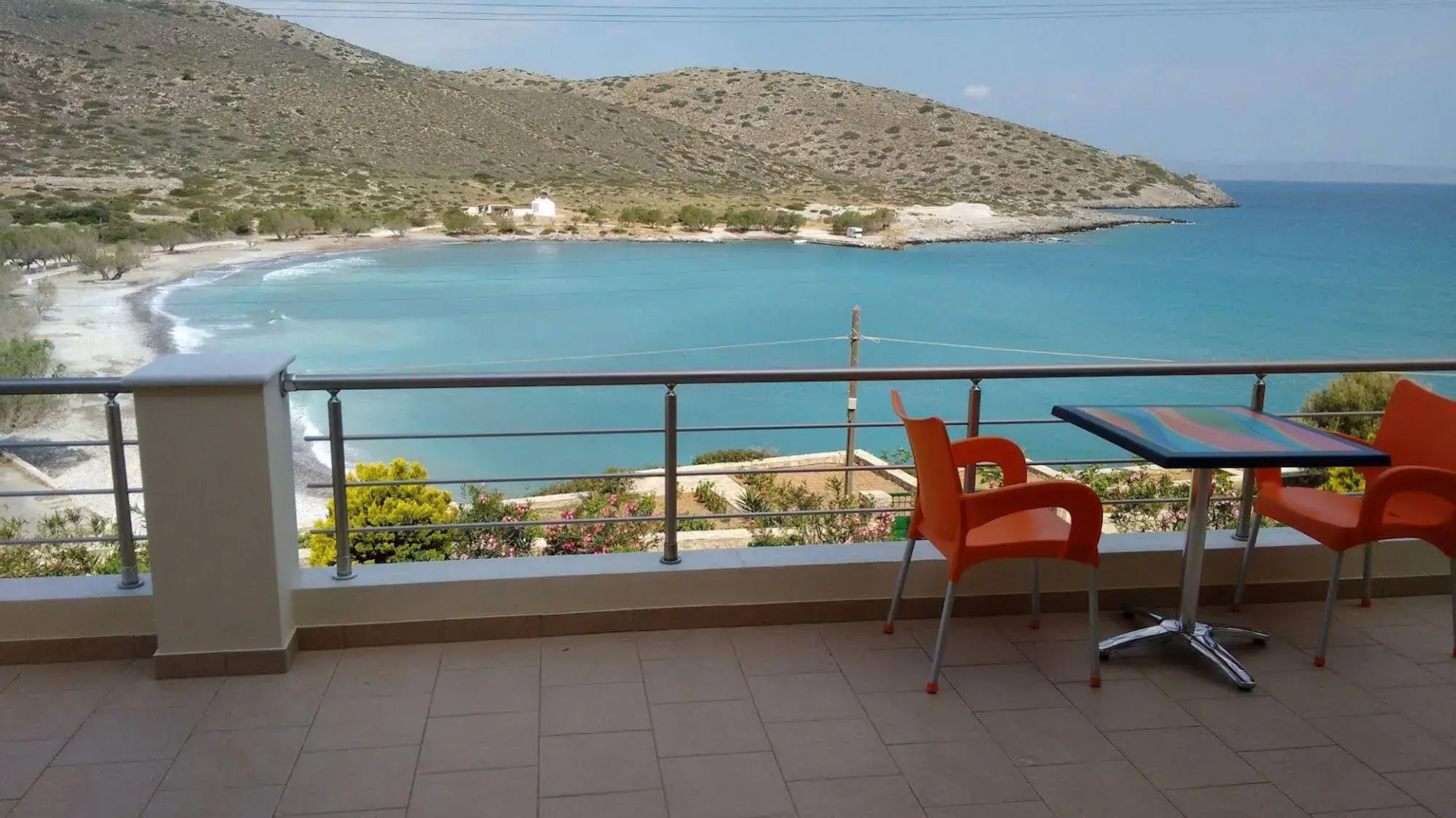Tholos Bay Suites