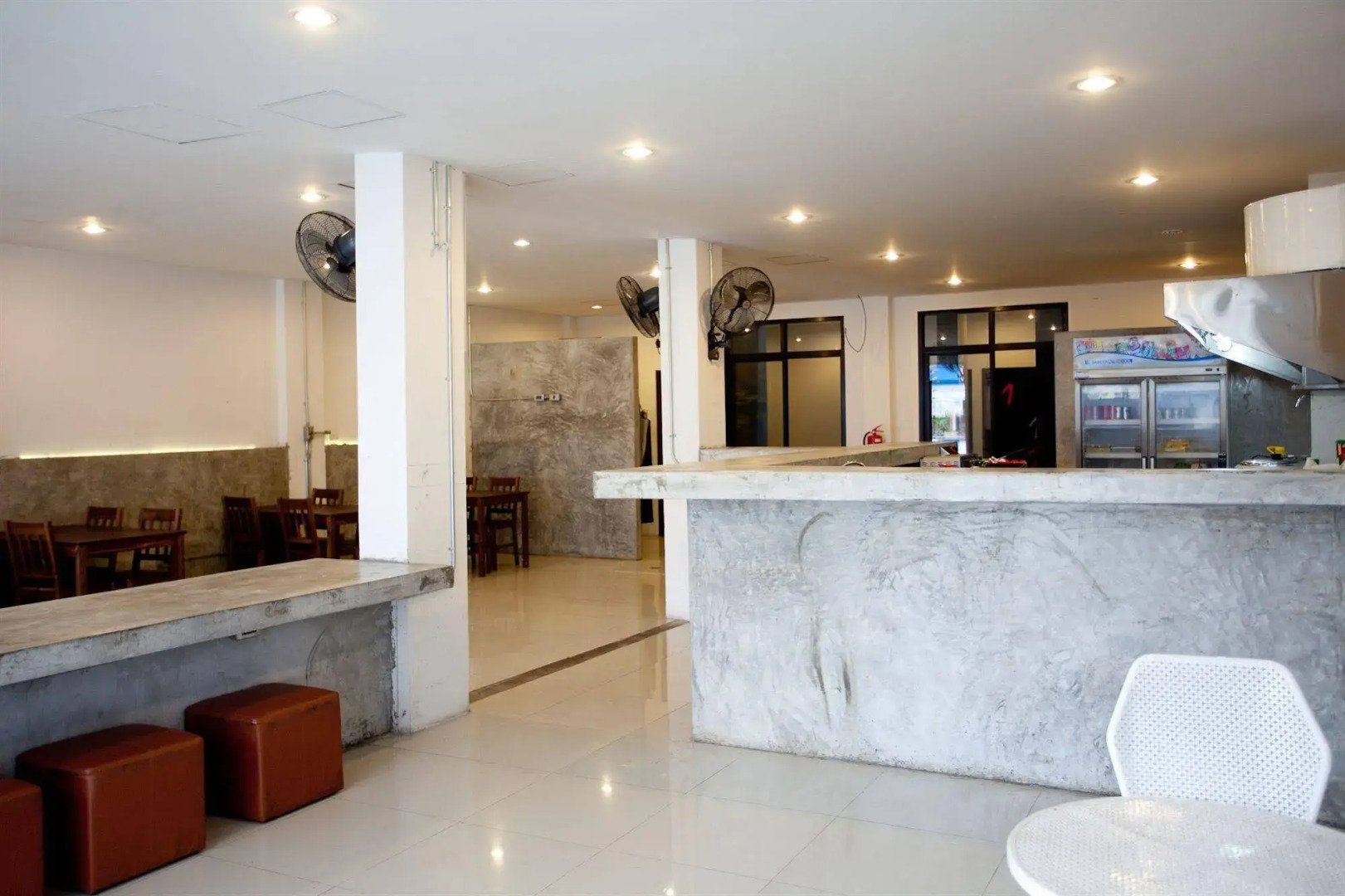 iCheck inn Chill Patong