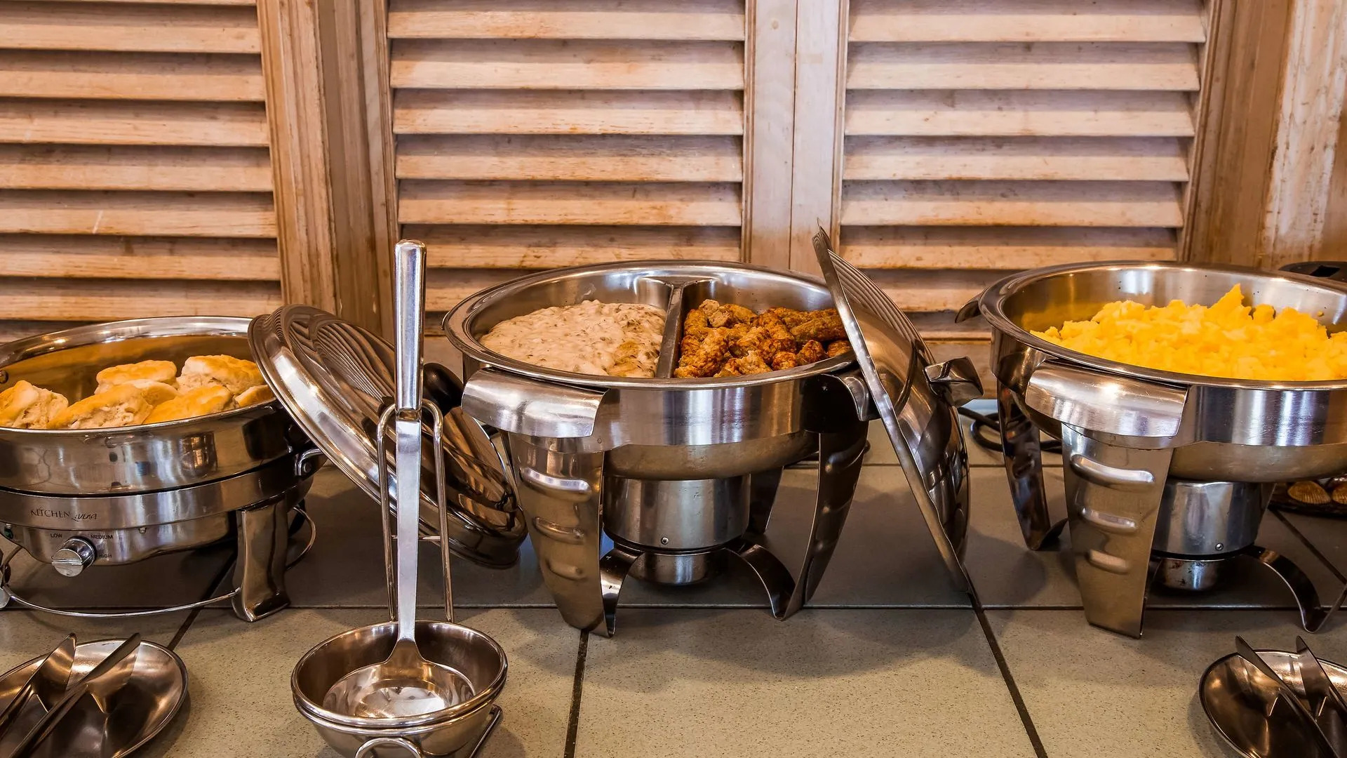 Quality Inn & Suites Fayetteville I-95