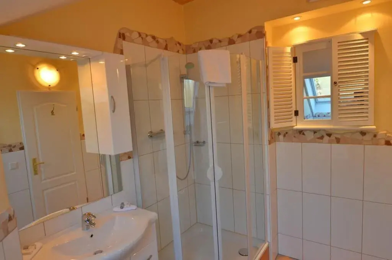 Landhaus Café Restaurant & Hotel