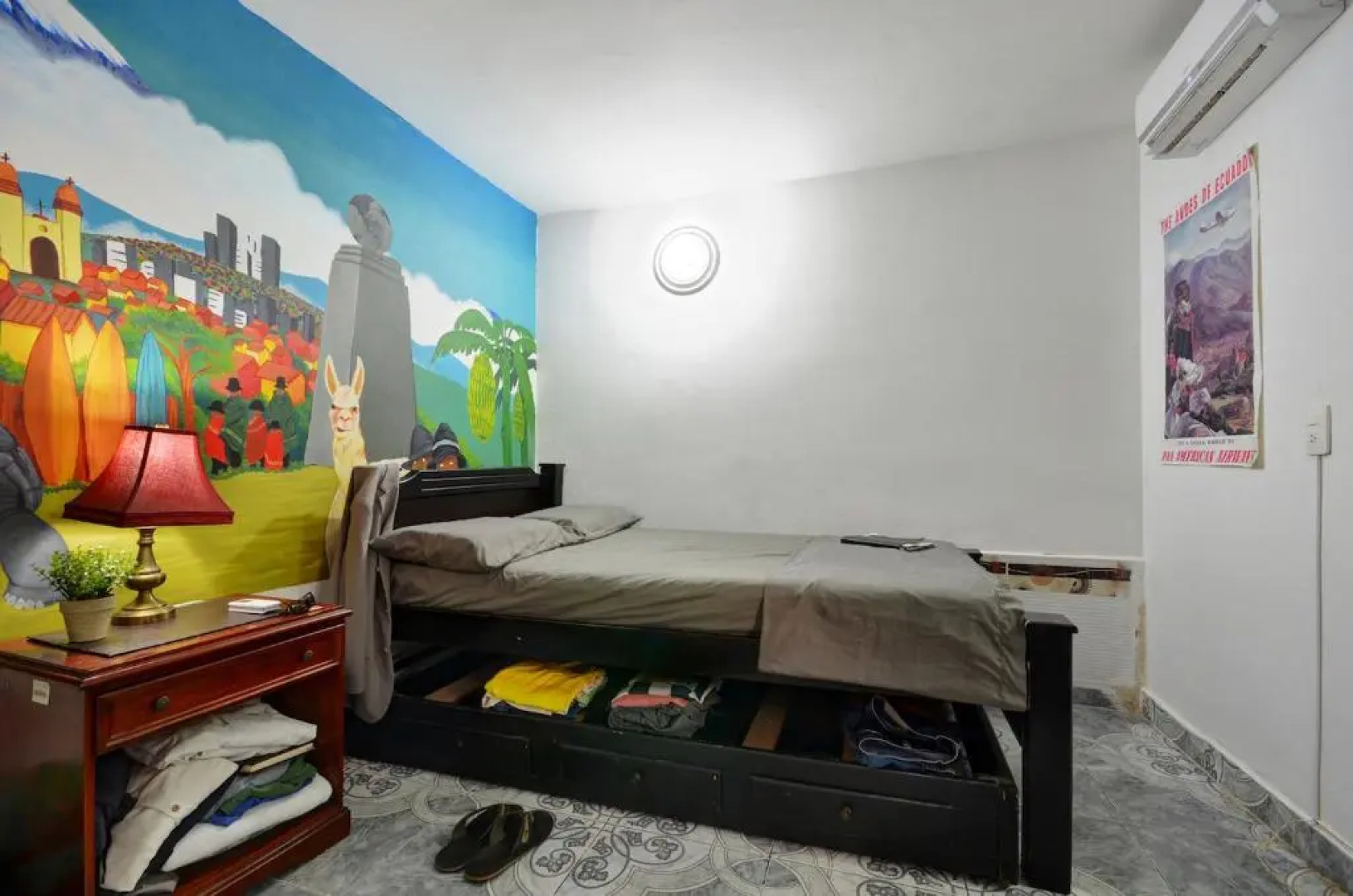 The Wandering Paisa Hostel Adults Only