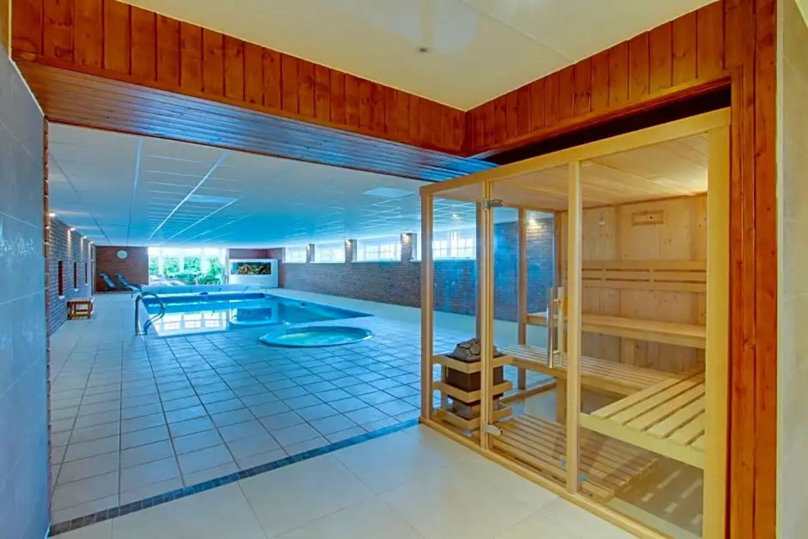 Home Farm B&B - Sunflower Room