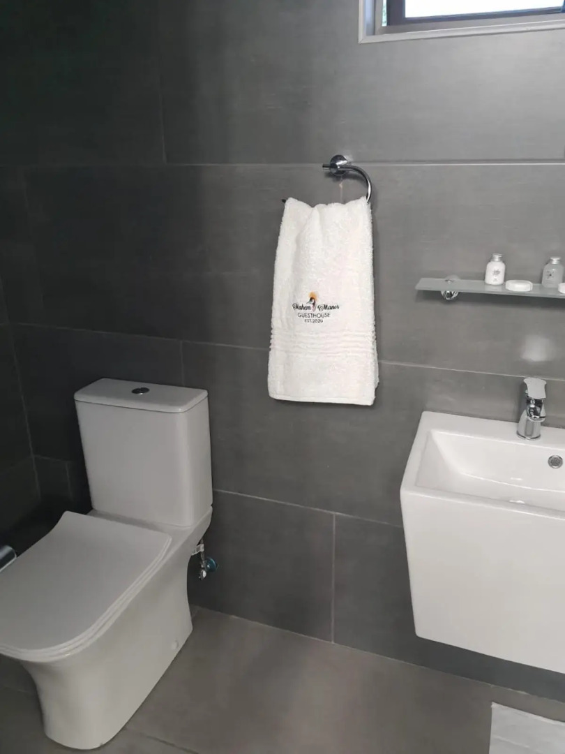 Mahem Manor Guesthouse