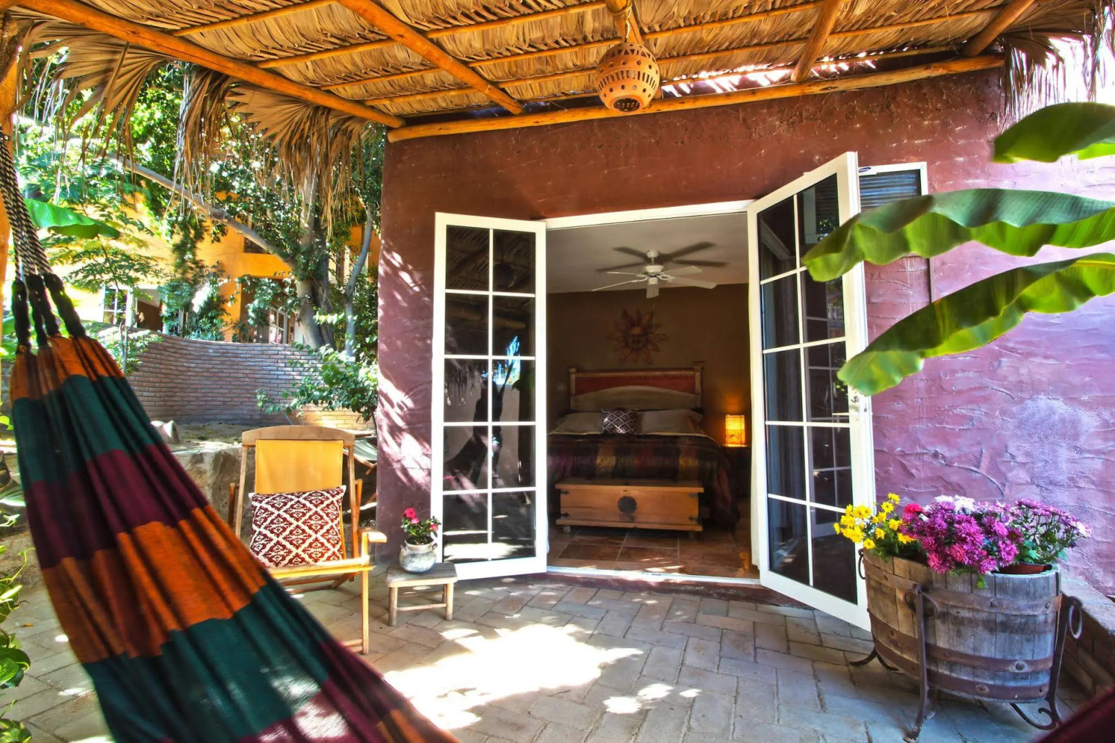 The Bungalows Hotel