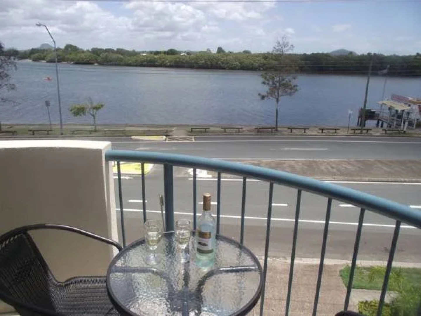 River Sands Apartments