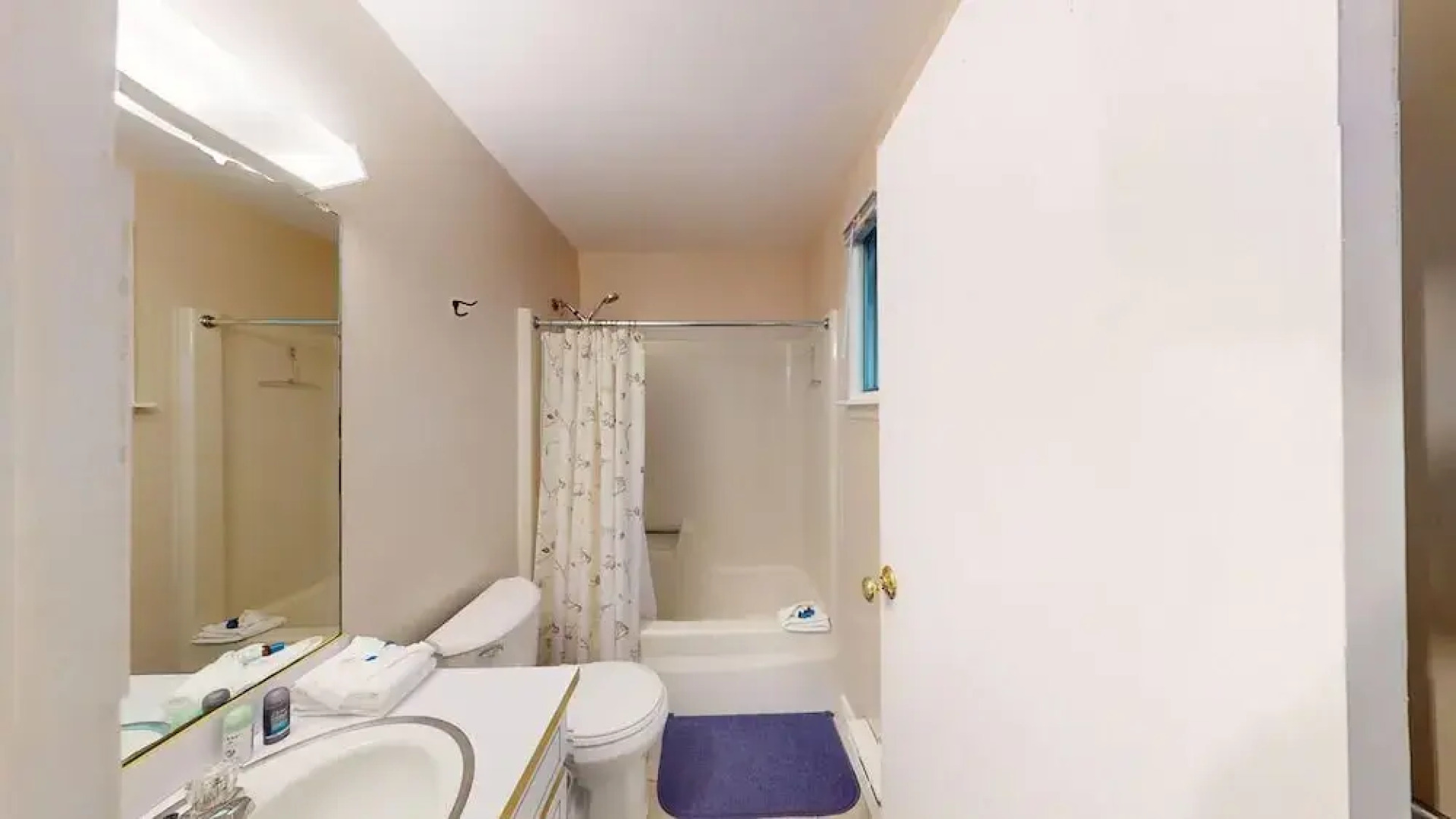 Silver Spring Chalet - GetAway