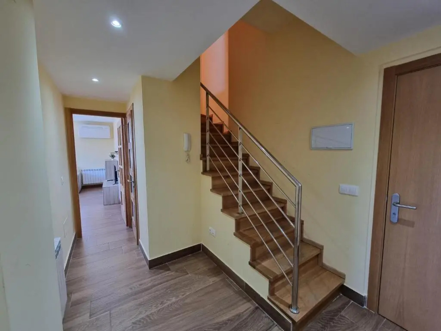 Vivienda de 4 Dormitorios En 1ª Línea de Playa