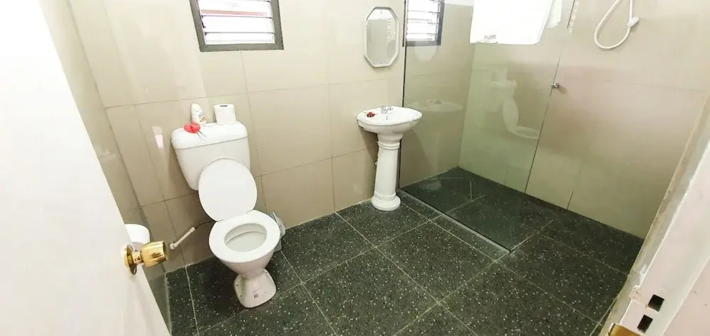 Island Accommodation 29 Extension