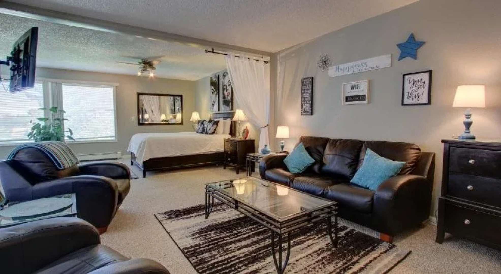 Anchorage Uptown Suites