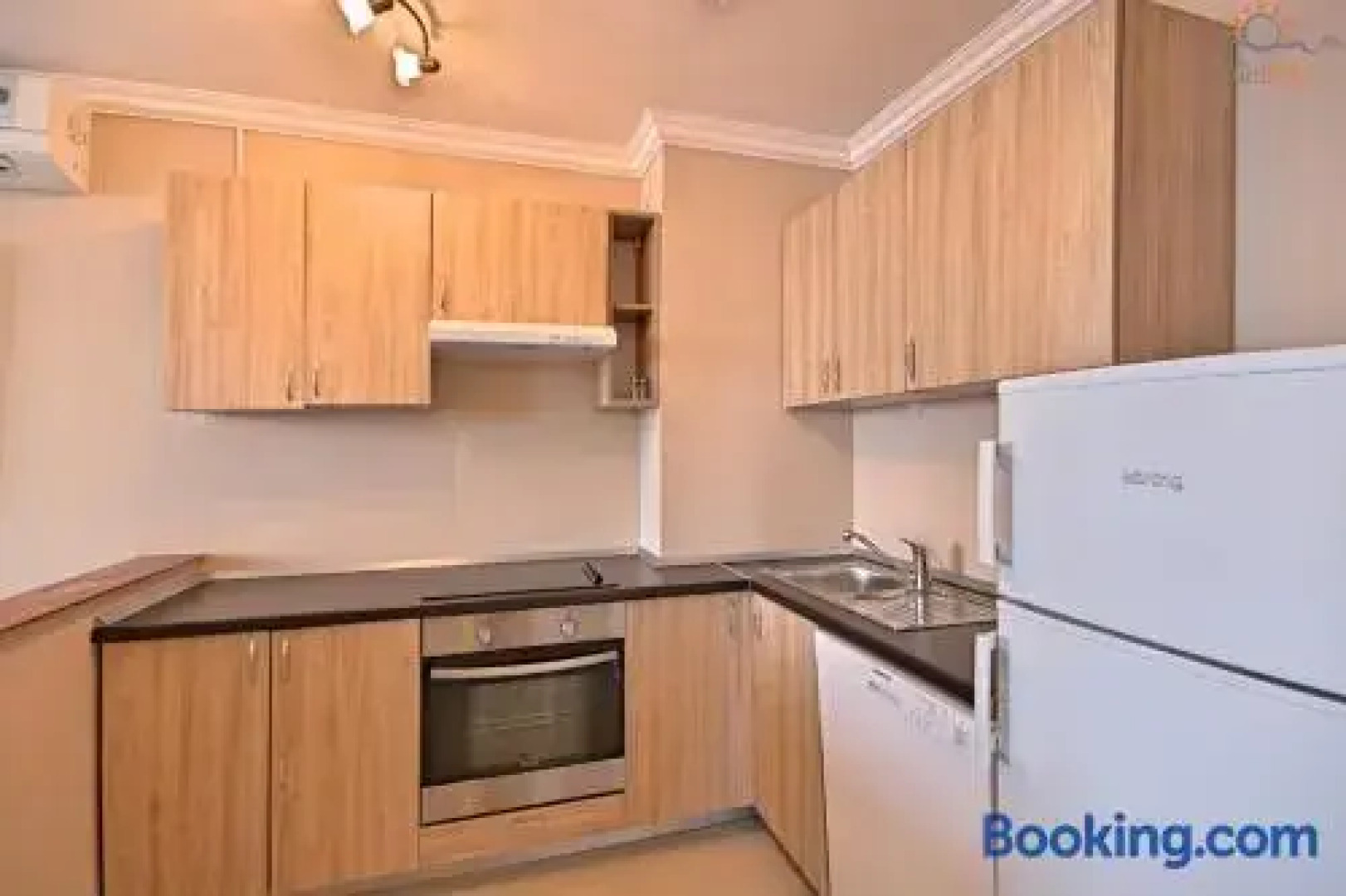 Sanja Apartments Rivarela