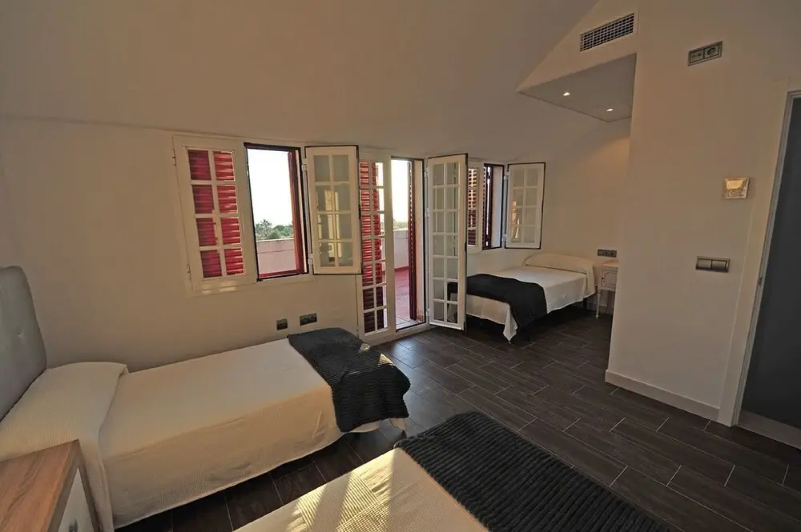 5 Rooms 5 baños Acceso Playa 2 Free Parking