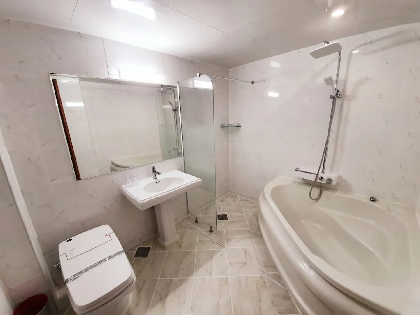 Uneed Business Hotel